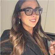 Laureata in Lingua e Culture Occidentali e Orientali offre ripetizioni in inglese, cinese o spagnolo